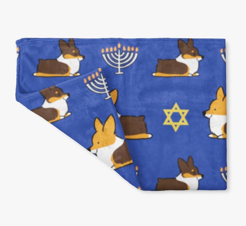 "Hannukah Spirit" Tricolor Corgi Fleece Blanket | Holiday Collection