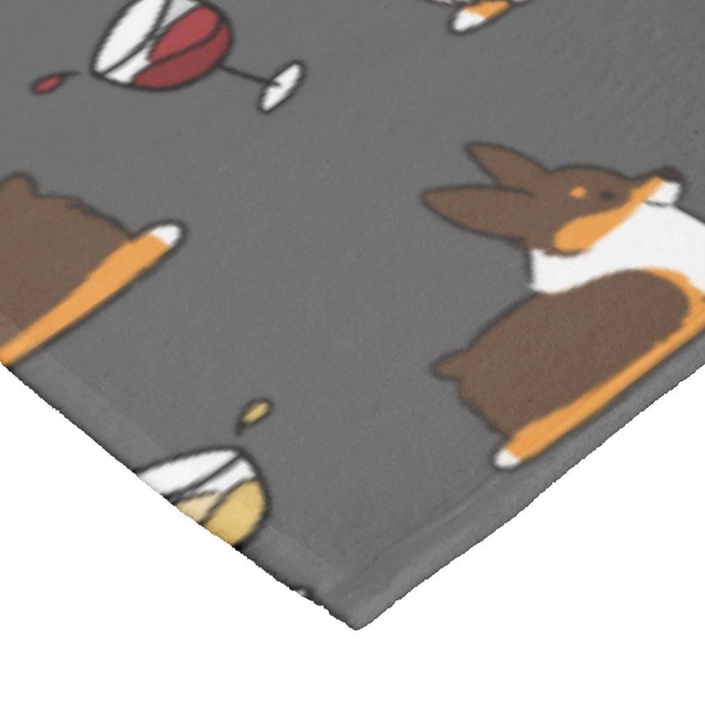 Tricolor Corgis & Wine Fleece Blanket | 3 Sizes